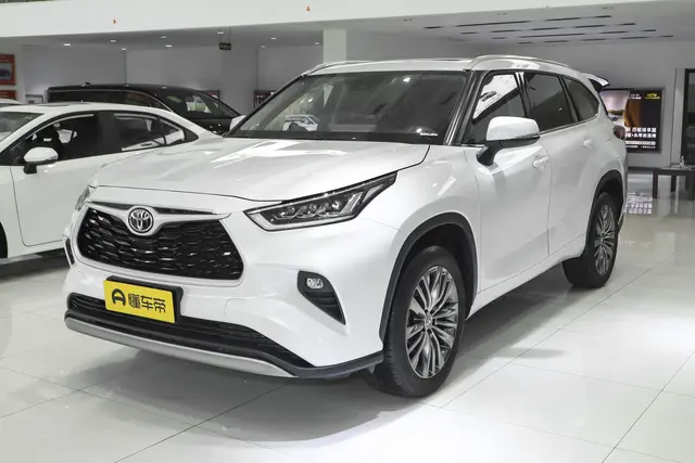 Toyota Highlander 2026 — купить из Китая под заказ