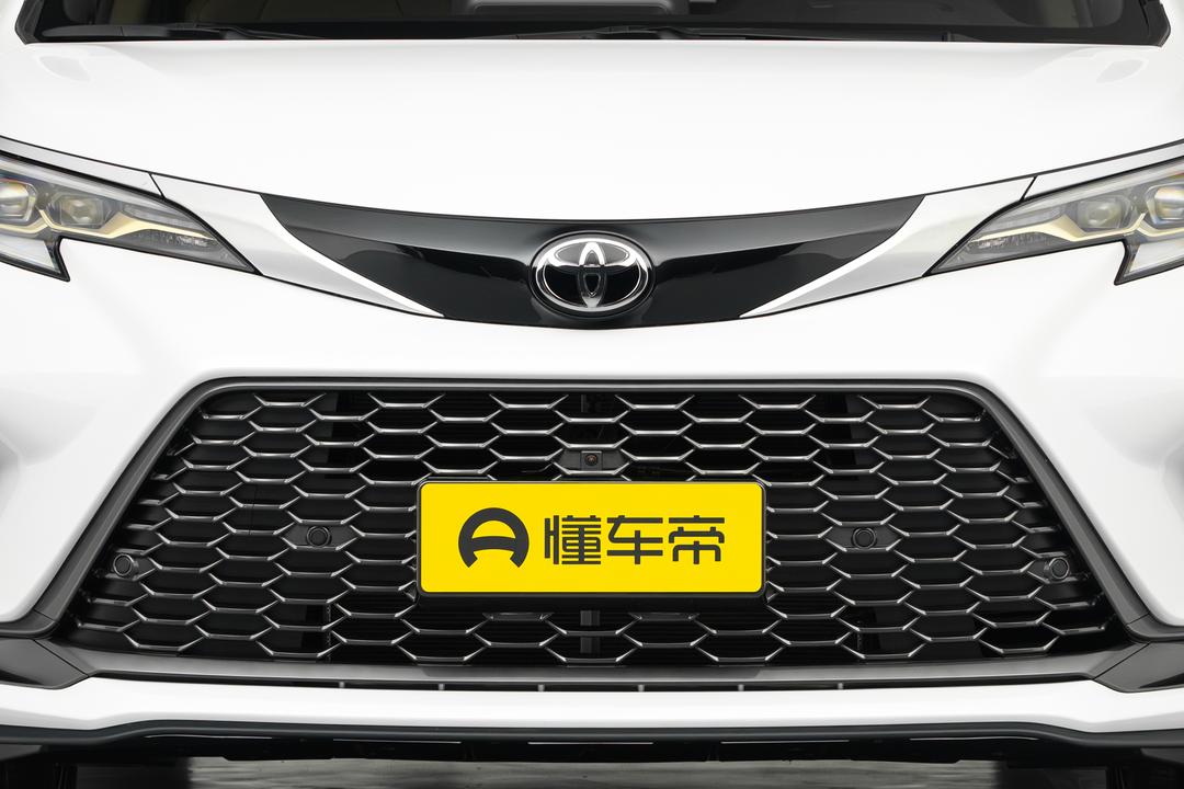 Toyota Granvia 2026, фото 10