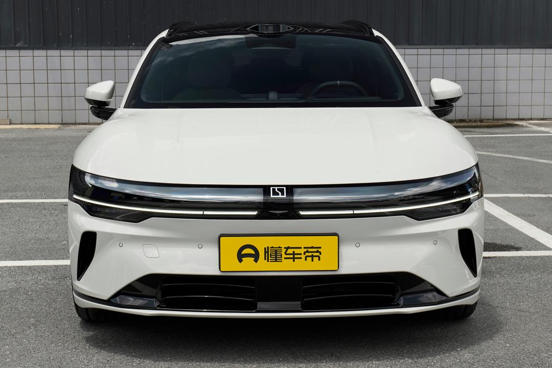 Zeekr ZEEKR 007 GT 2026, фото 12