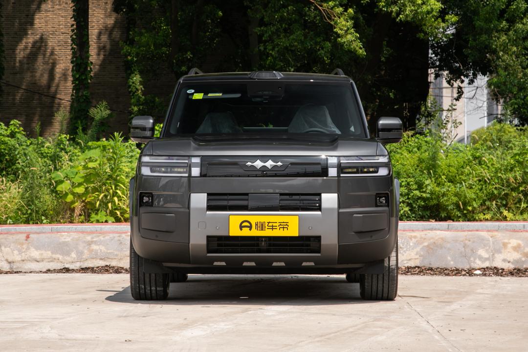 BYD Titan 7 EV 2026, фото 2