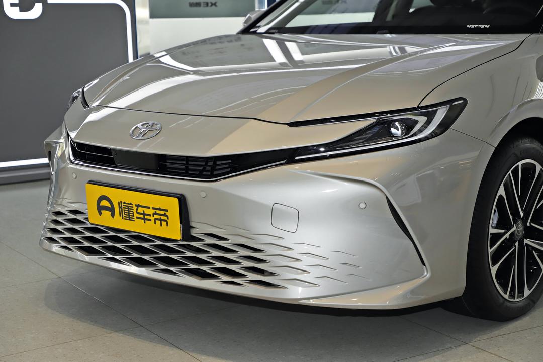 Toyota Camry 2026, фото 8