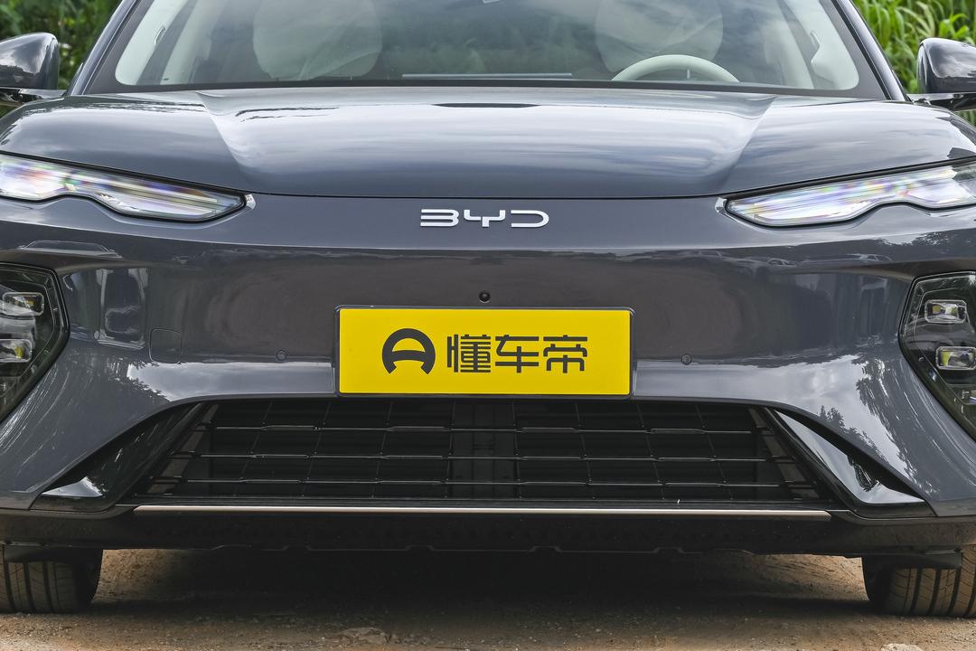 BYD Seal 08 EV 2026, фото 10
