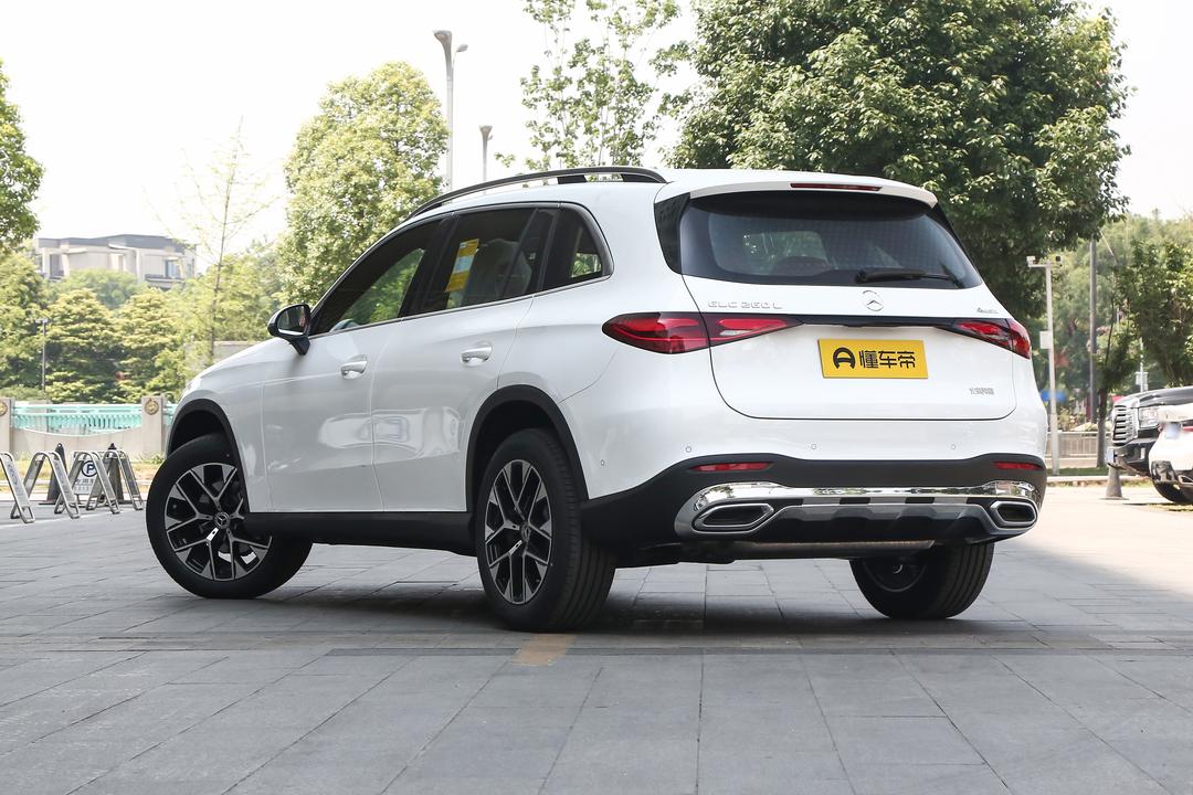 Mercedes-Benz GLC-Class 2026, фото 5