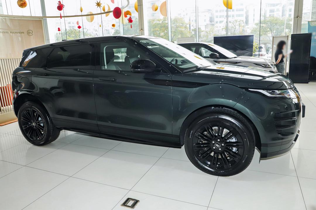 Land Rover Range Rover Evoque 2026, фото 8