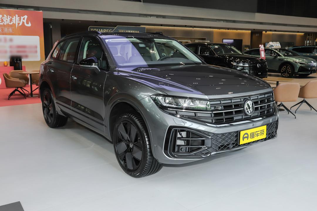 Volkswagen Touareg 2026, фото 3