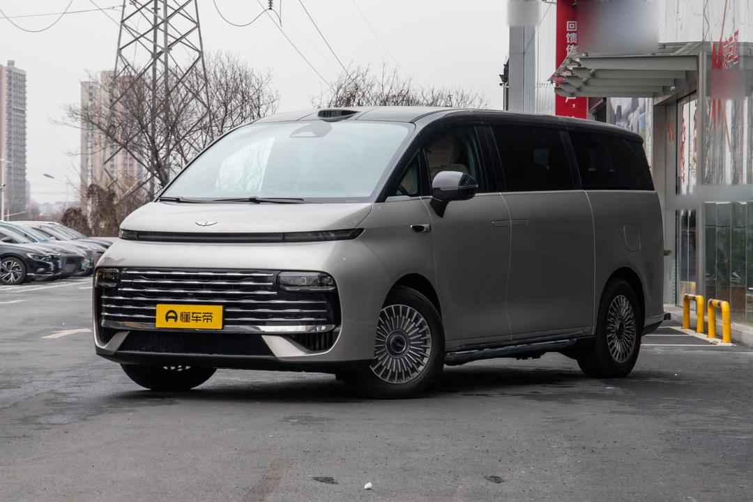 Geely V900 2026, фото 1