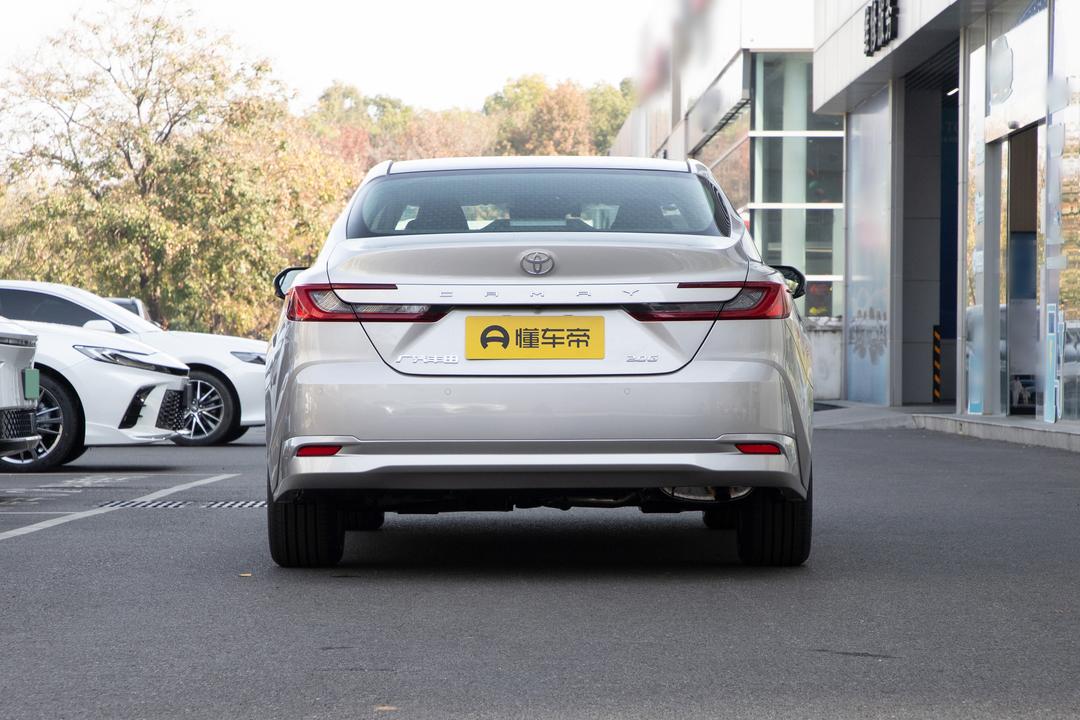 Toyota Camry 2026, фото 6