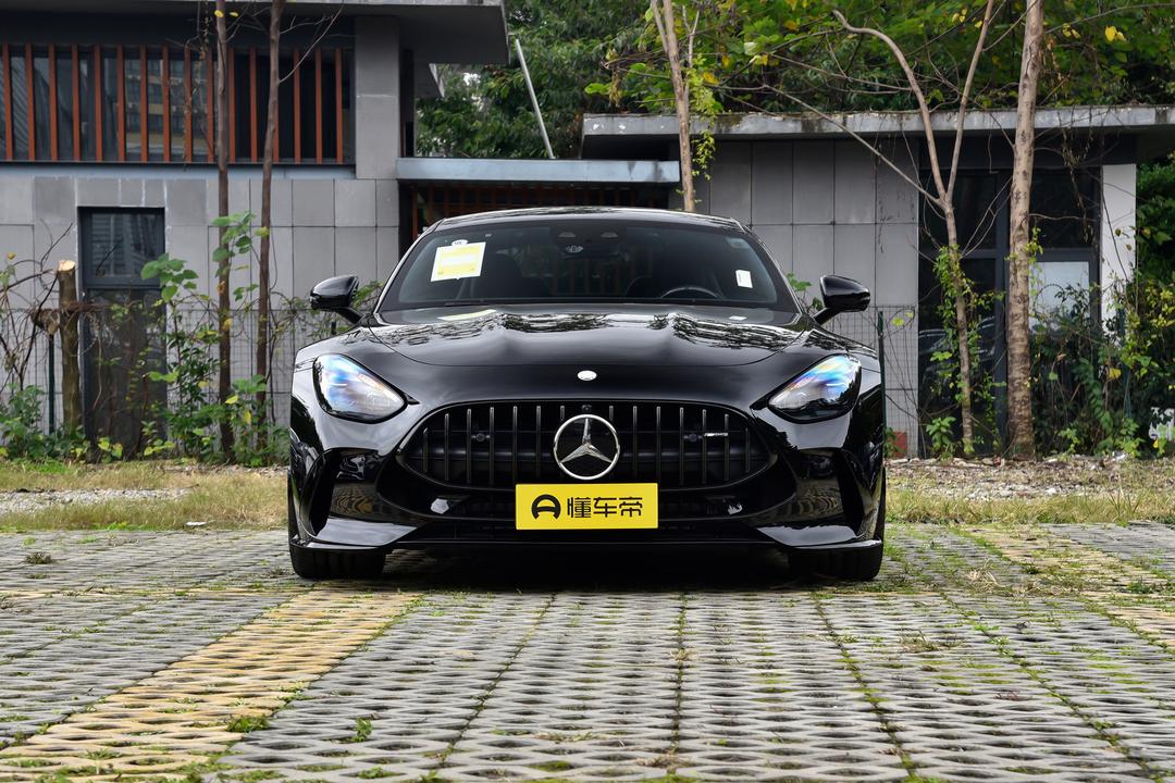Mercedes-Benz AMG GT 2026, фото 2