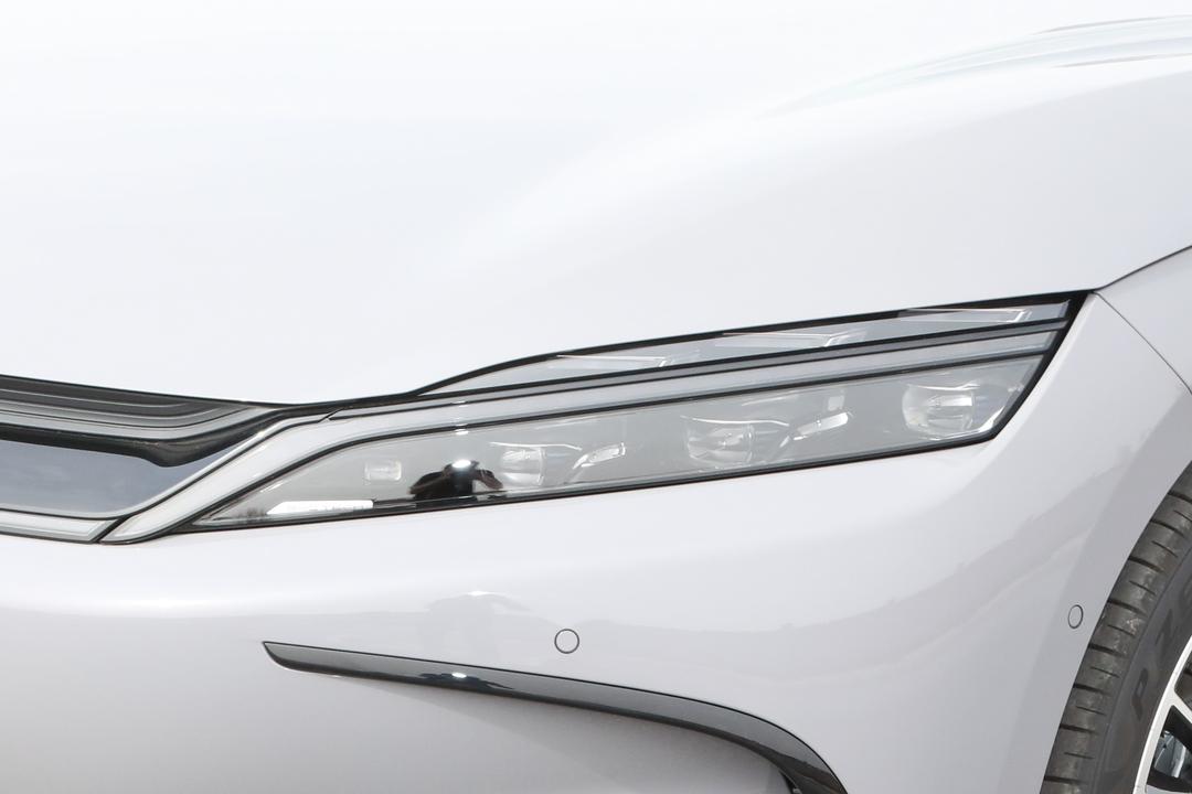 BYD Han DM 2026, фото 13