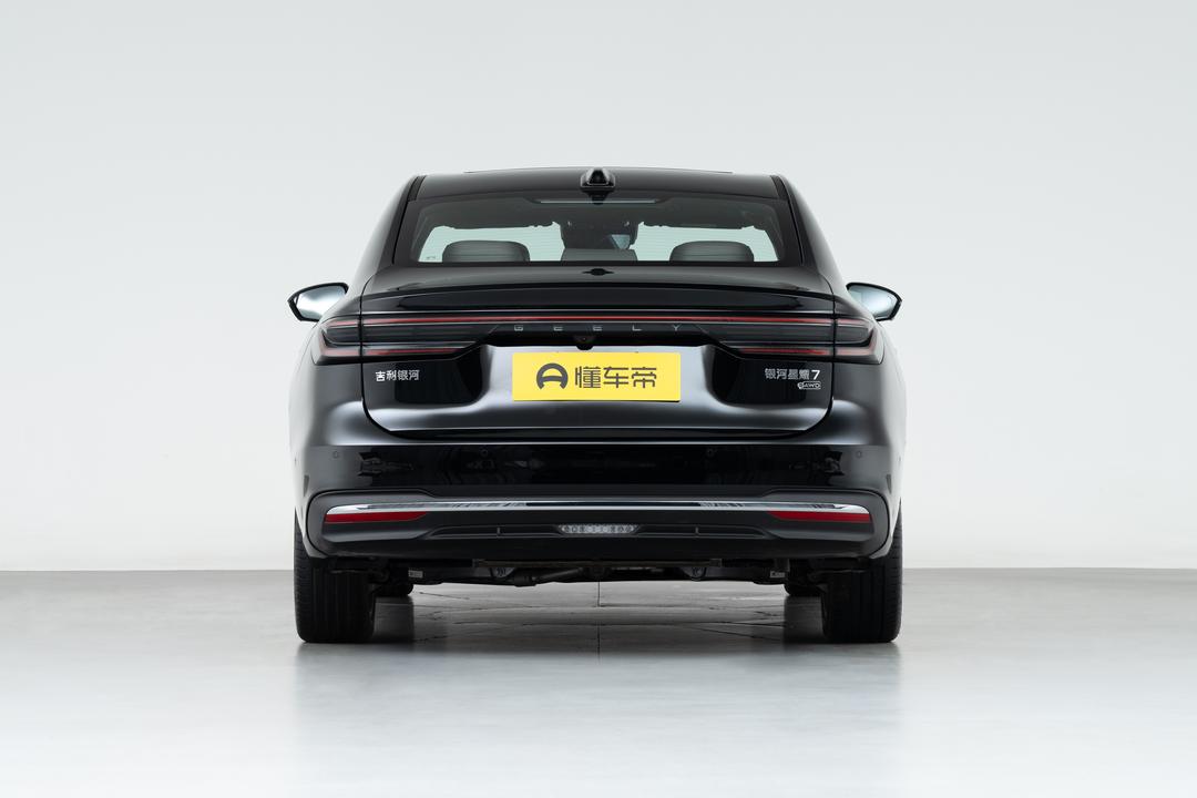 Geely Starlight 7 2026, фото 6