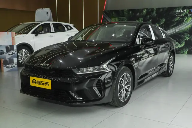 Kia K5 2026 — купить из Китая под заказ