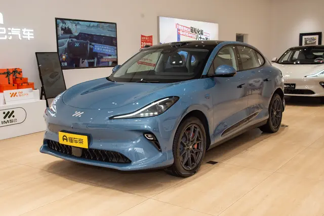 IM LS6 2026 — купить из Китая под заказ