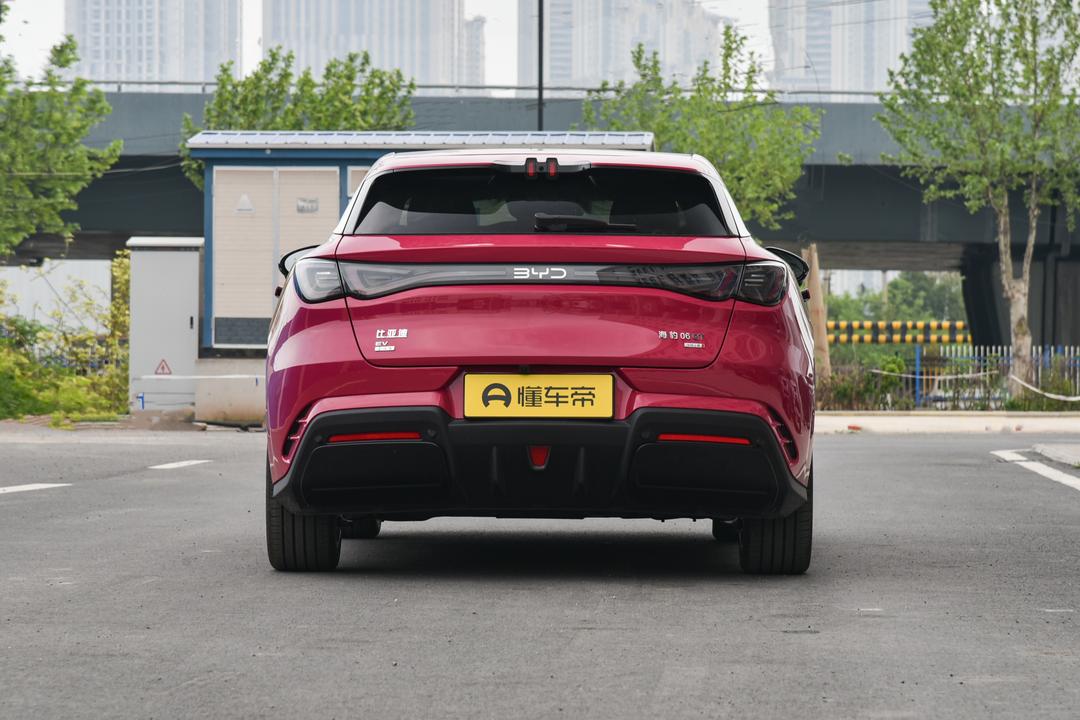 BYD Seal 06 GT 2026, фото 6