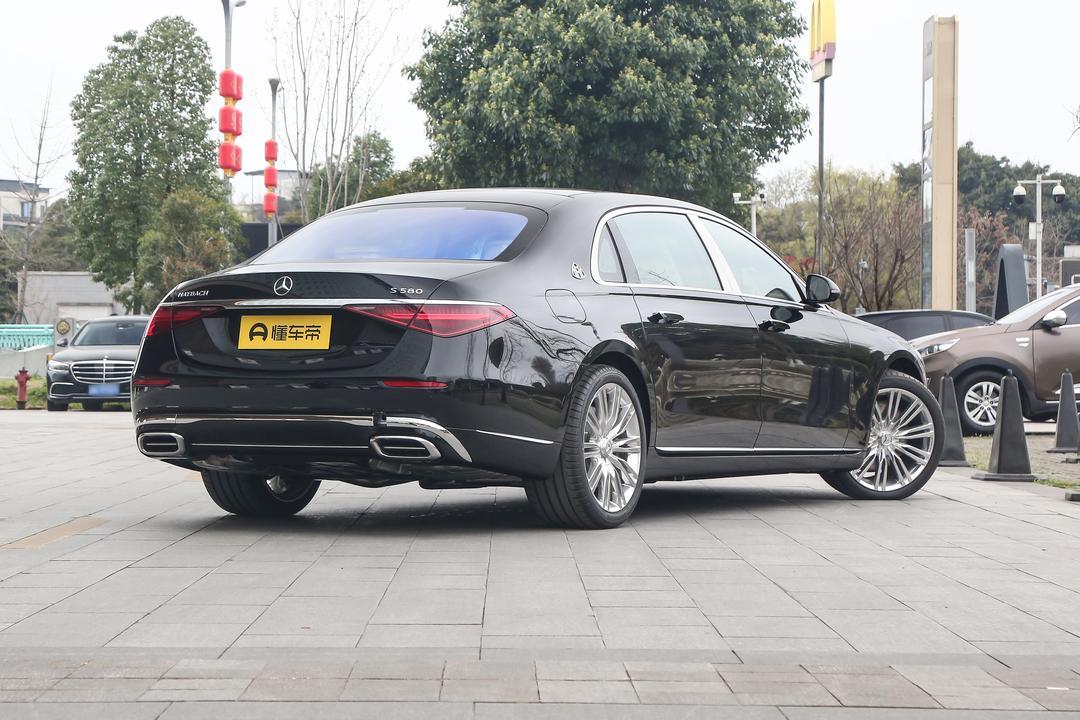 Mercedes-Benz Maybach S-Class 2026, фото 7