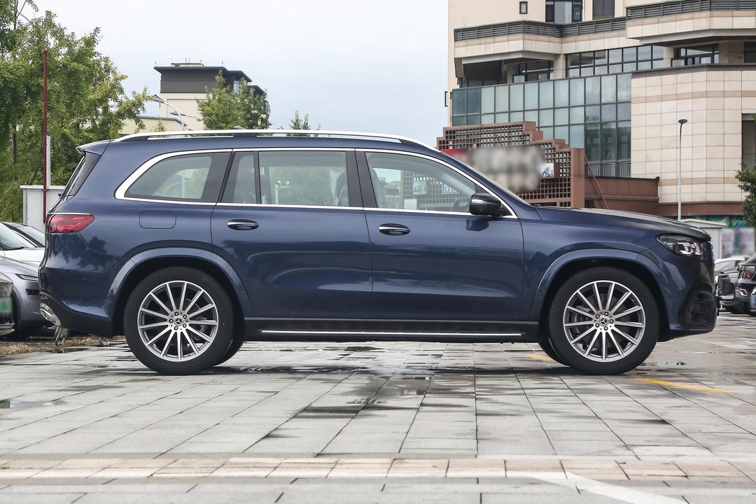 Mercedes-Benz GLS 2026, фото 8