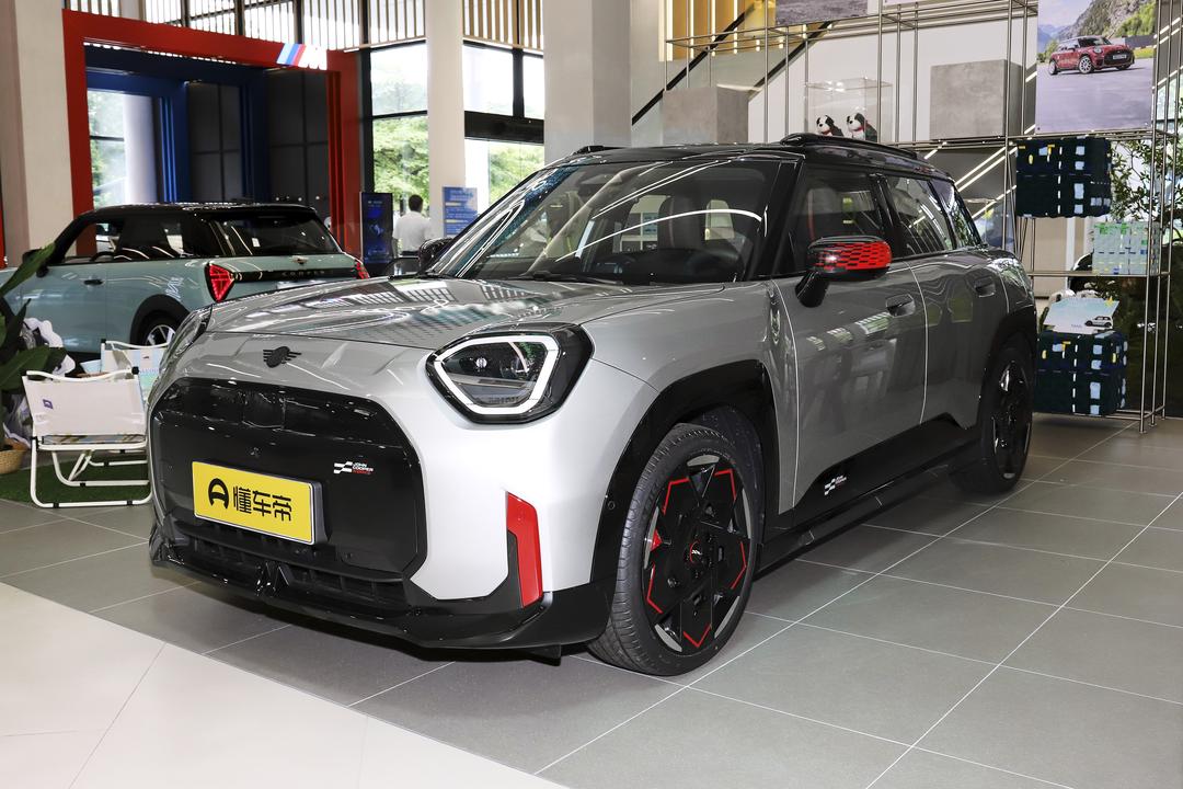 MINI JCW Aceman Electric