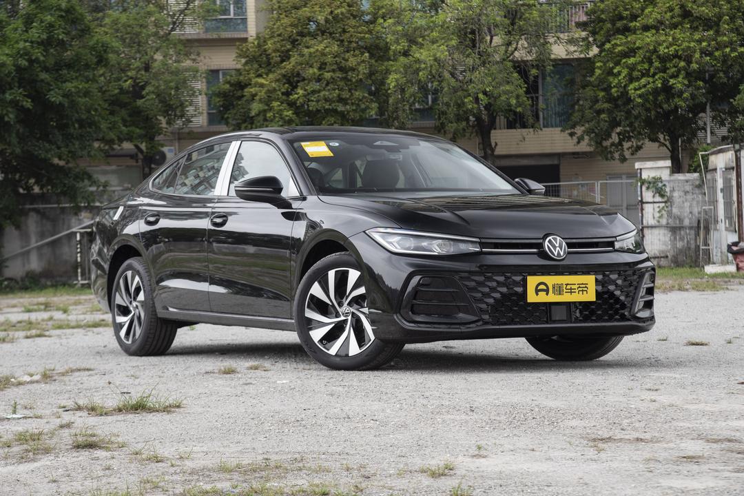 Volkswagen Passat 2026, фото 3