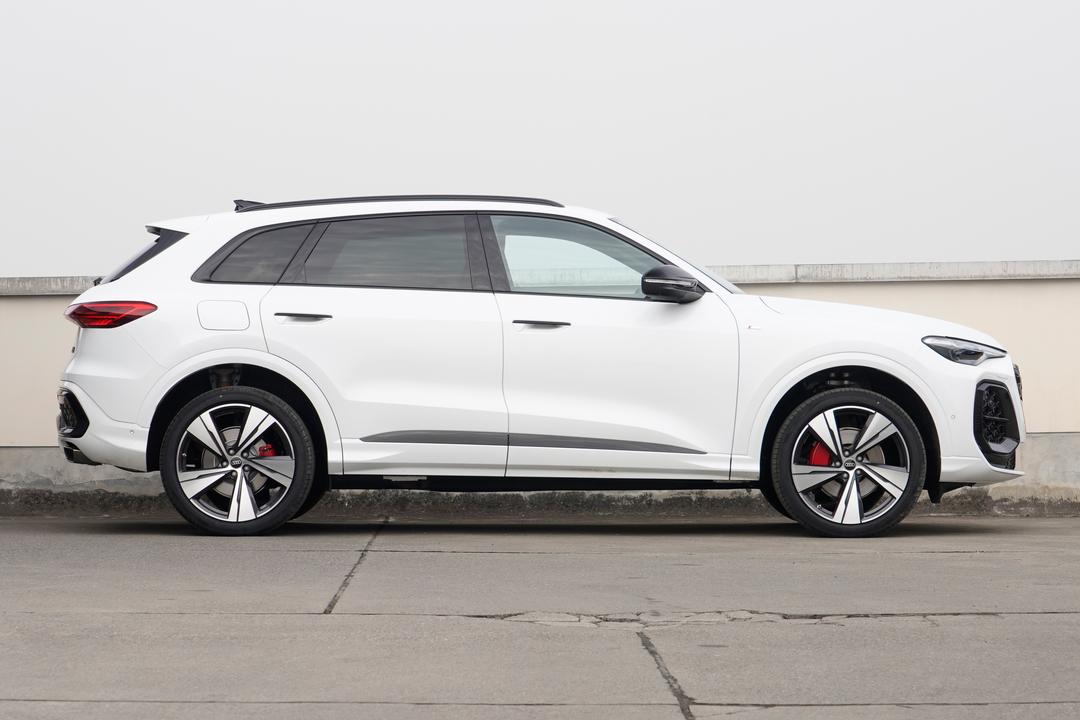 Audi Q5L 2026, фото 8