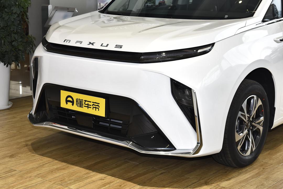 Maxus Mifa 9 EV 2026, фото 8