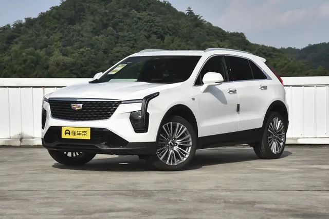 Cadillac XT4 2026 — купить из Китая под заказ