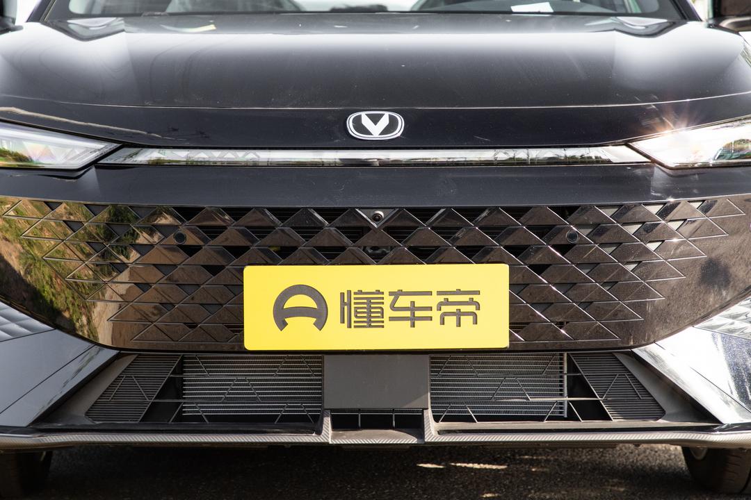 Changan UNI-V 2026, фото 10