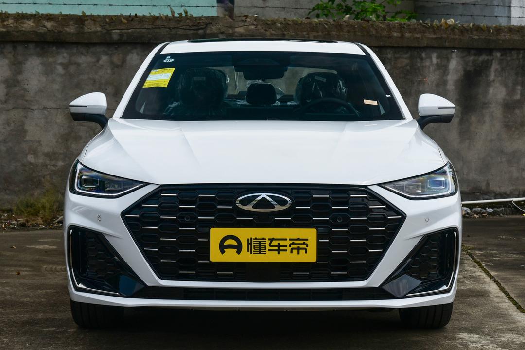 Chery Arrizo 8 PRO 2026, фото 12