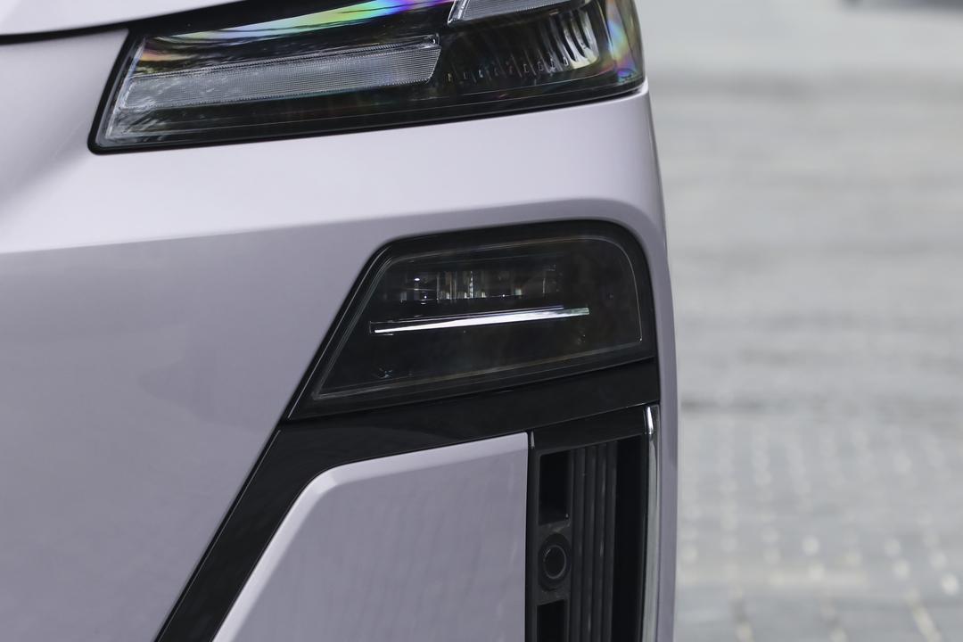 Roewe M7 DMH 2026, фото 11