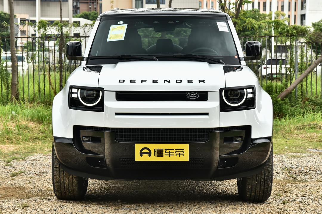 Land Rover Defender 2026, фото 12