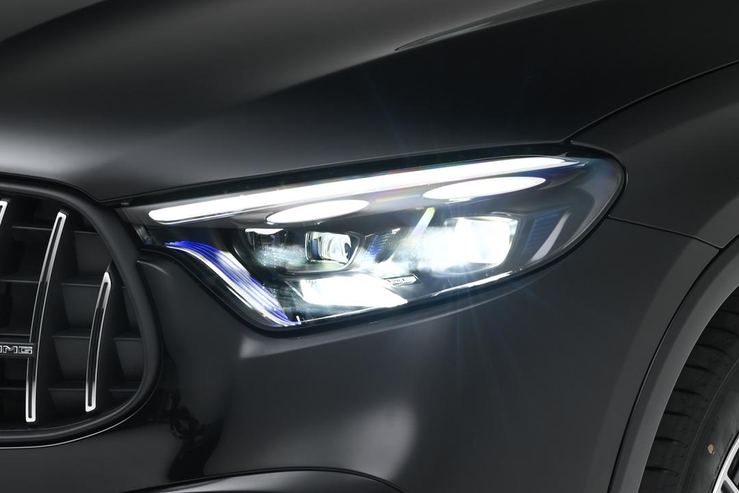 Mercedes-Benz GLC AMG 2026, фото 14