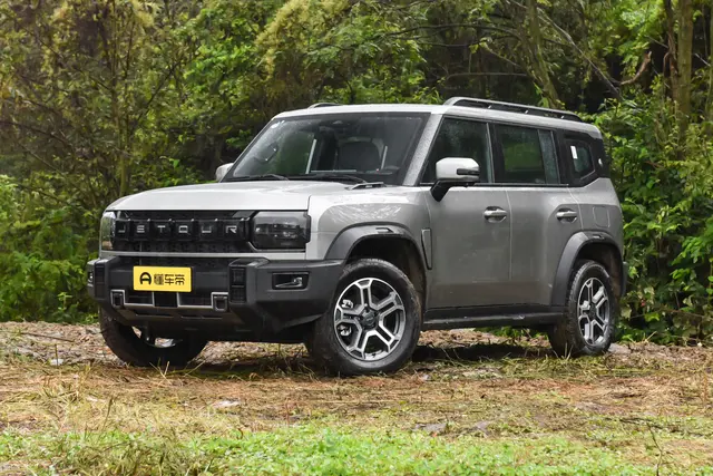 Jetour Traveller 2026 — купить из Китая под заказ