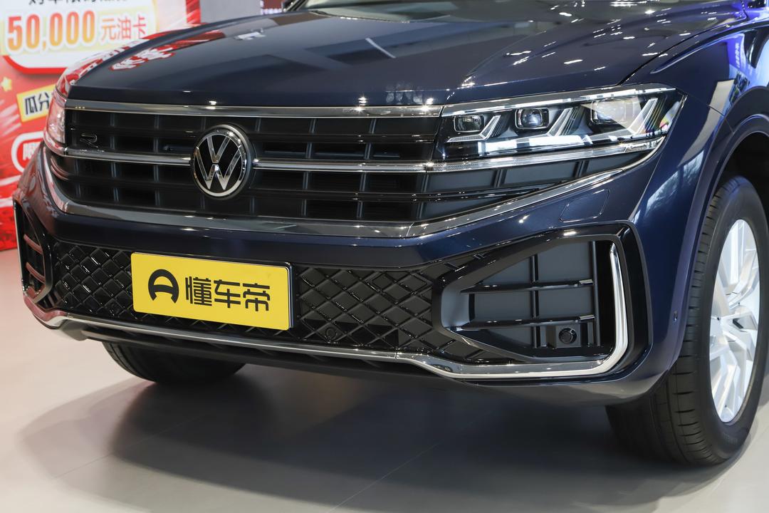 Volkswagen Touareg 2026, фото 8