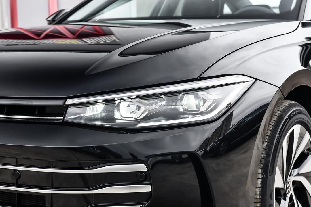 Volkswagen Passat 2026, фото 14