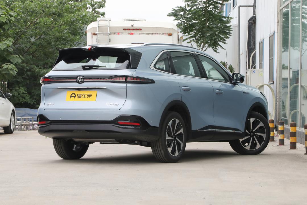Changan CS75 PLUS 2026, фото 7