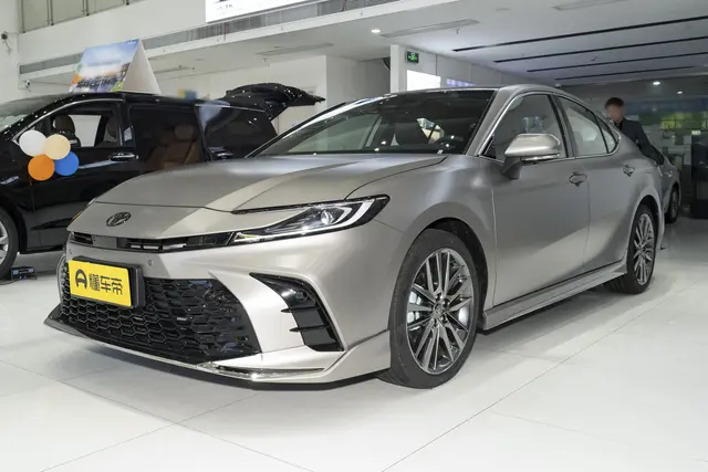 Toyota Camry 2026 — купить из Китая под заказ