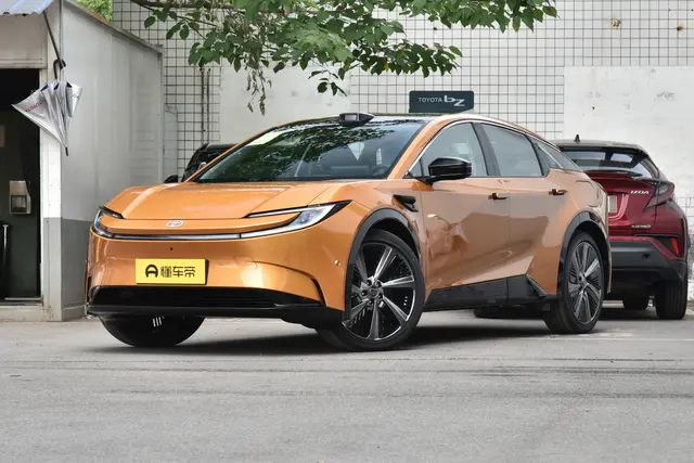 Toyota bZ5 2026 — купить из Китая под заказ