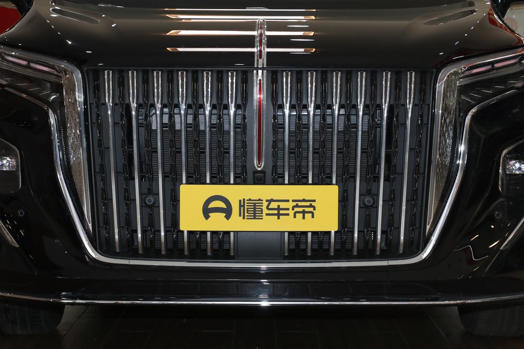 Hongqi HQ9 PHEV 2026, фото 10