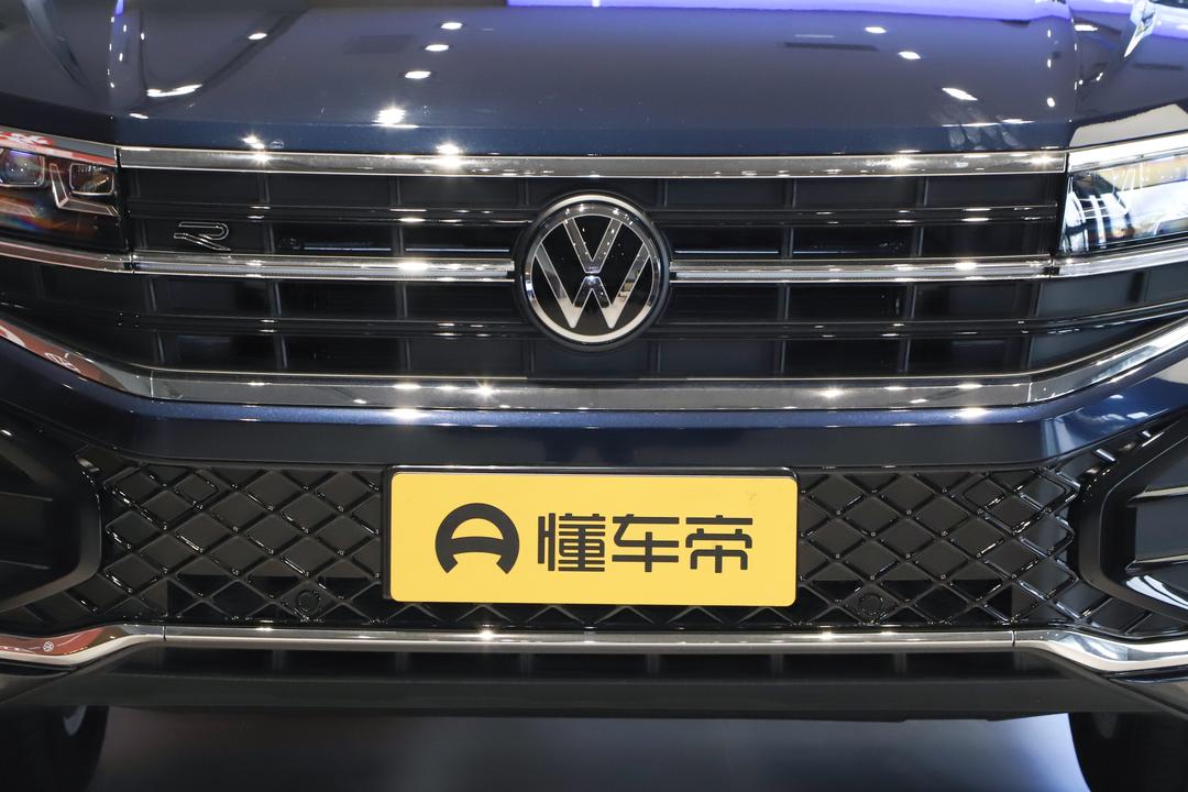 Volkswagen Touareg 2026, фото 9