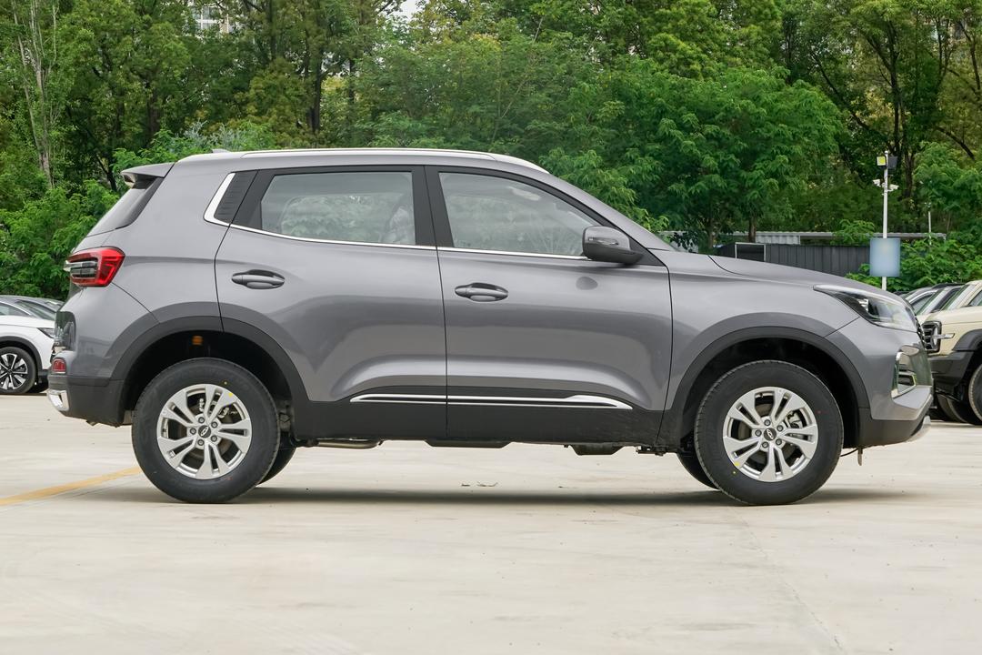 Chery Tiggo 4 Pro 2026, фото 8