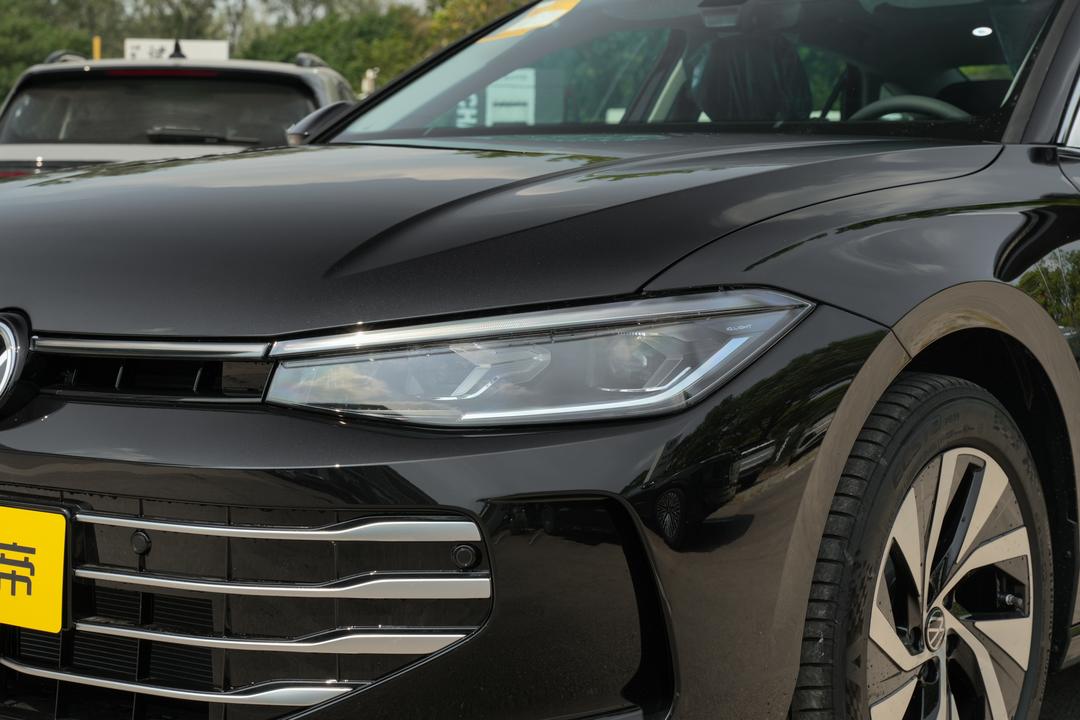 Volkswagen Passat 2026, фото 13