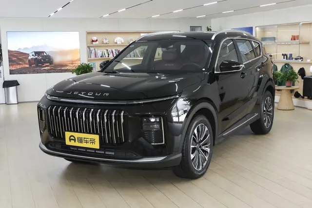 Jetour X70 PLUS 2026 — купить из Китая под заказ