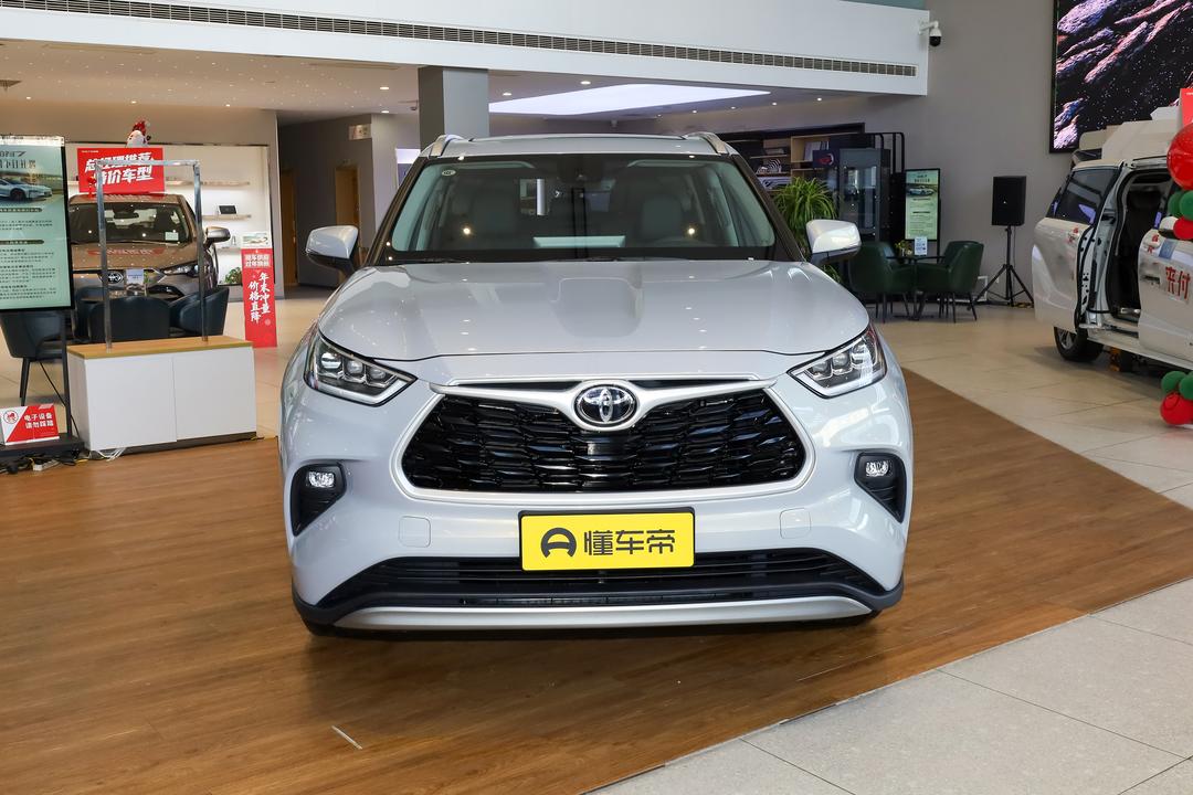 Toyota Highlander 2026, фото 2