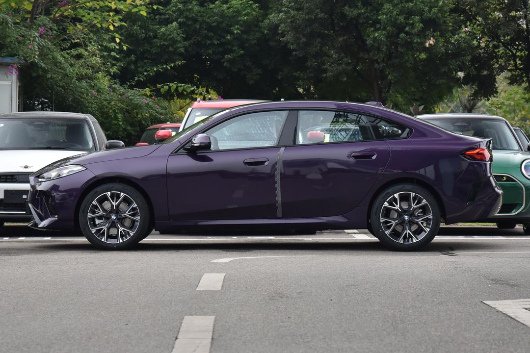 BMW 2 Series 2026, фото 4