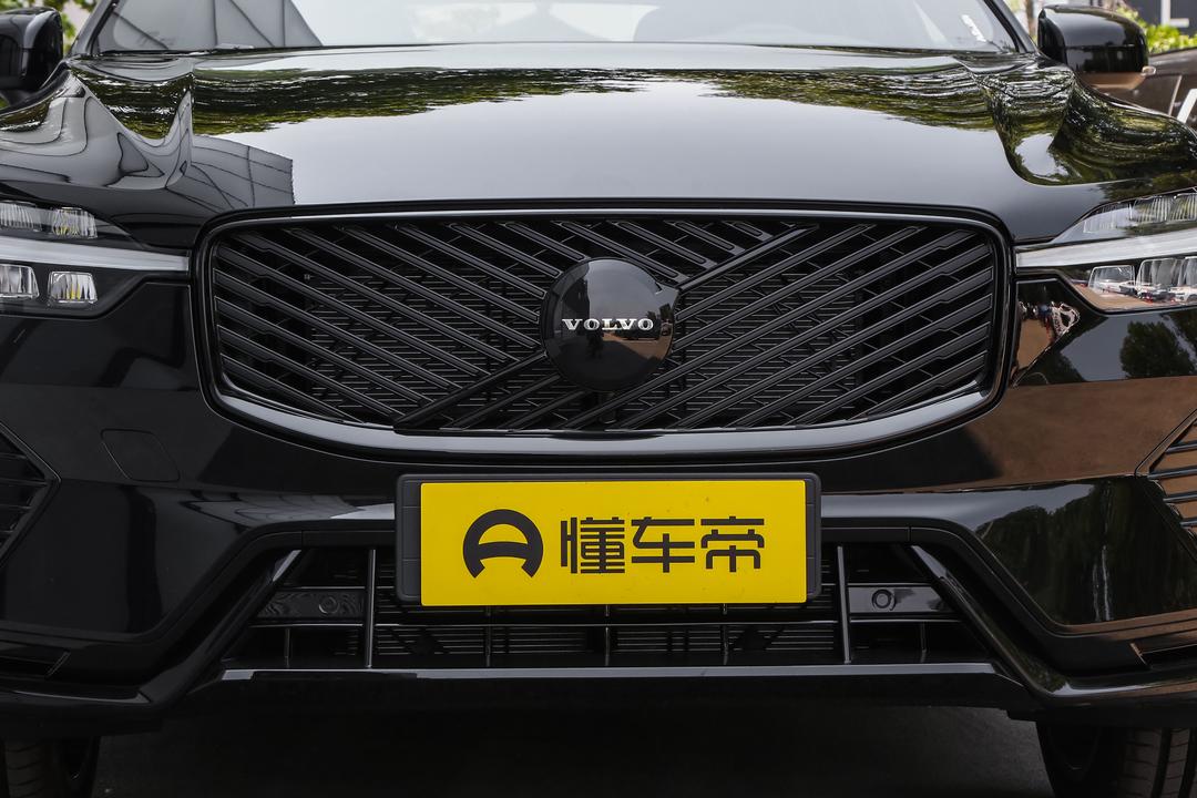 Volvo XC60 2026, фото 10