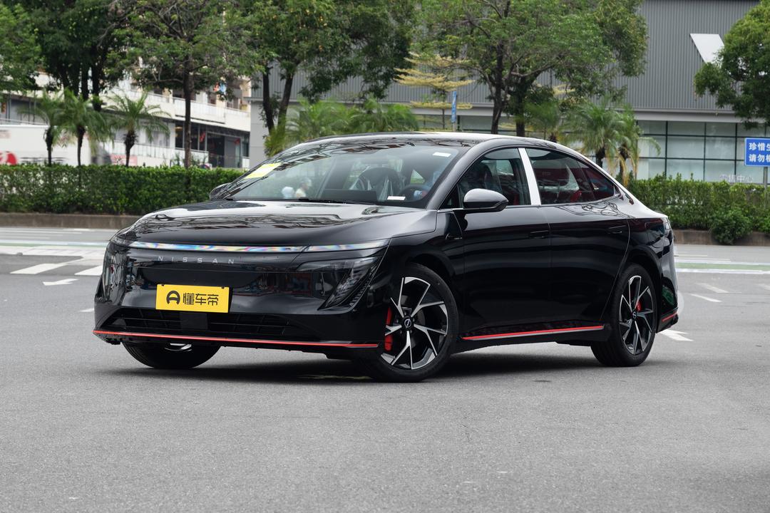 Nissan N7