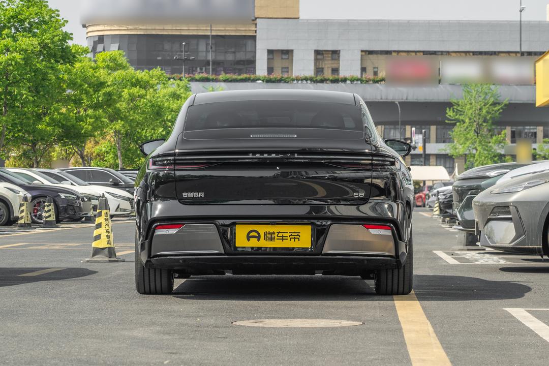 Geely Galaxy E8 2026, фото 6