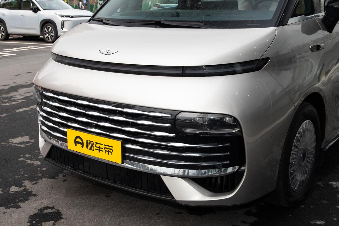 Geely V900 2026, фото 9