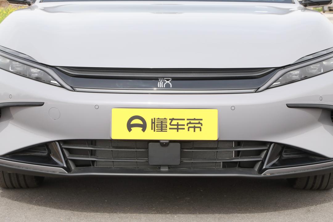 BYD Han DM 2026, фото 10