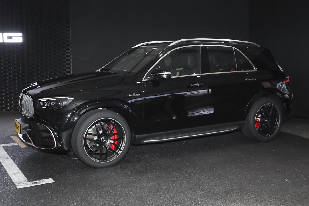 Mercedes-Benz GLE AMG 2026, фото 4