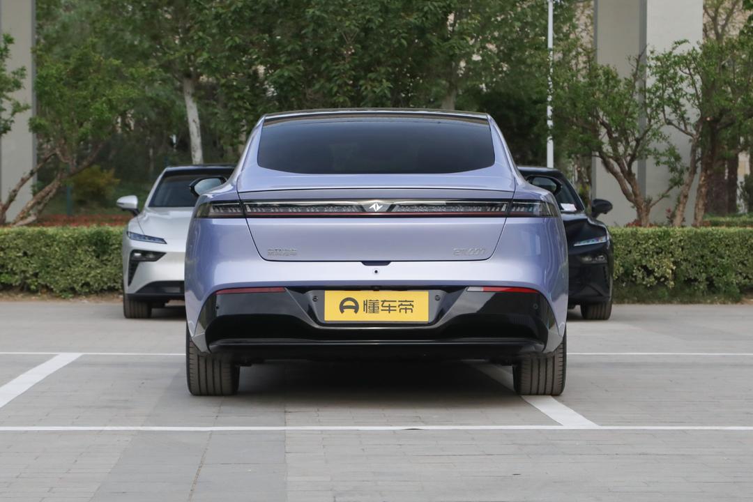 Dongfeng Yipai 007 2026, фото 6