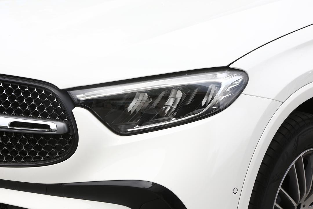 Mercedes-Benz GLC-Class 2026, фото 13